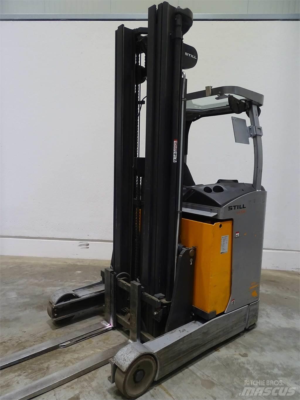 Still FM-X14 Reach truck - depo içi istif araçları