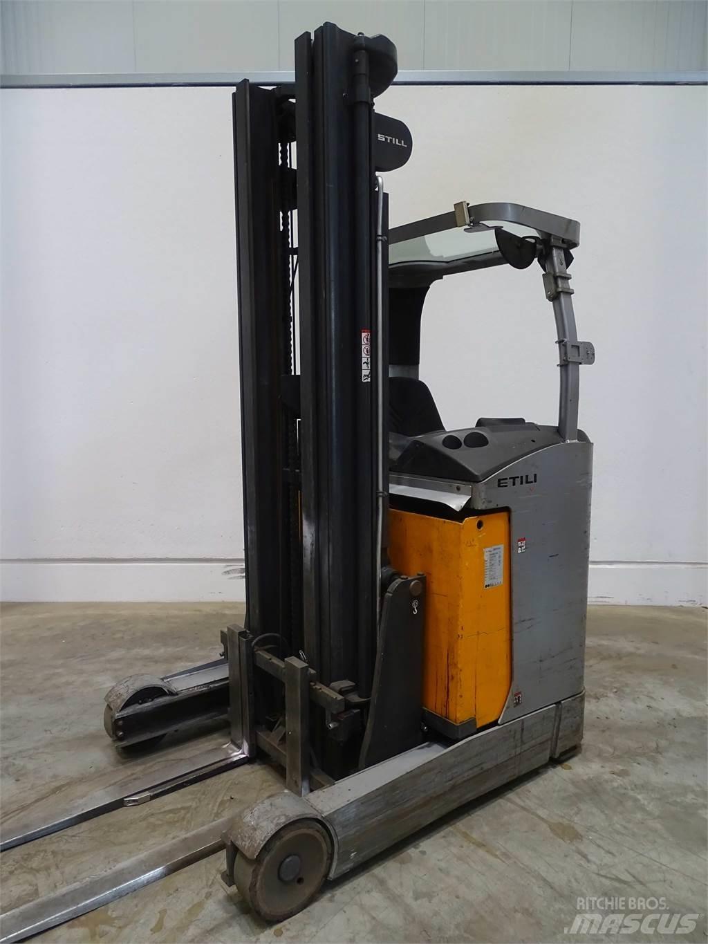 Still FM-X14 Reach truck - depo içi istif araçları