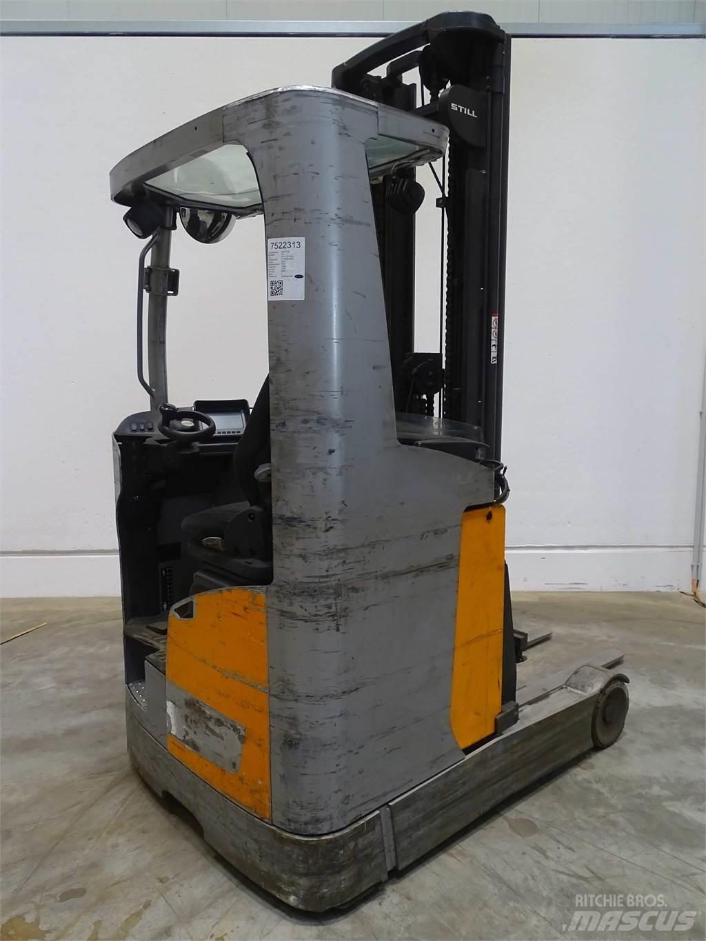 Still FM-X14 Reach truck - depo içi istif araçları