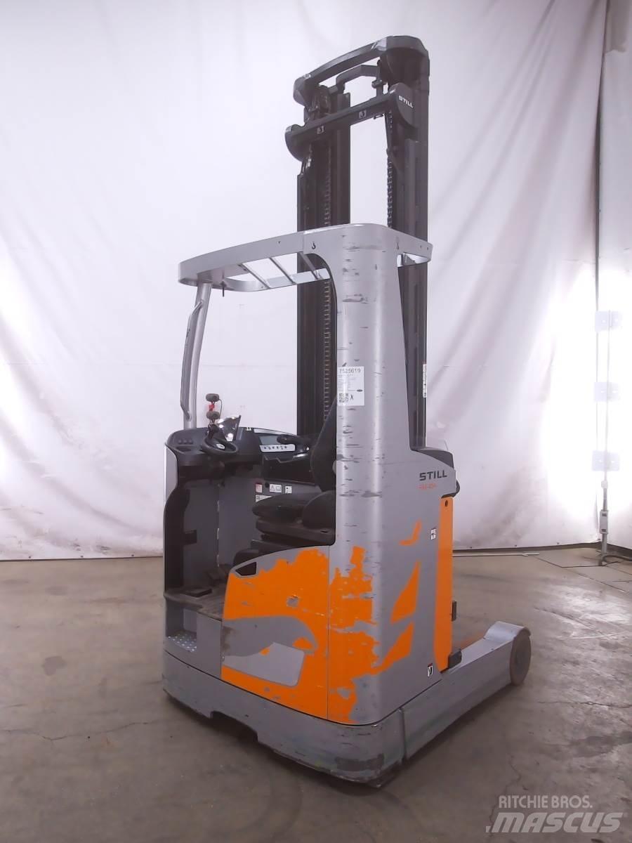 Still FM-X14 Reach truck - depo içi istif araçları