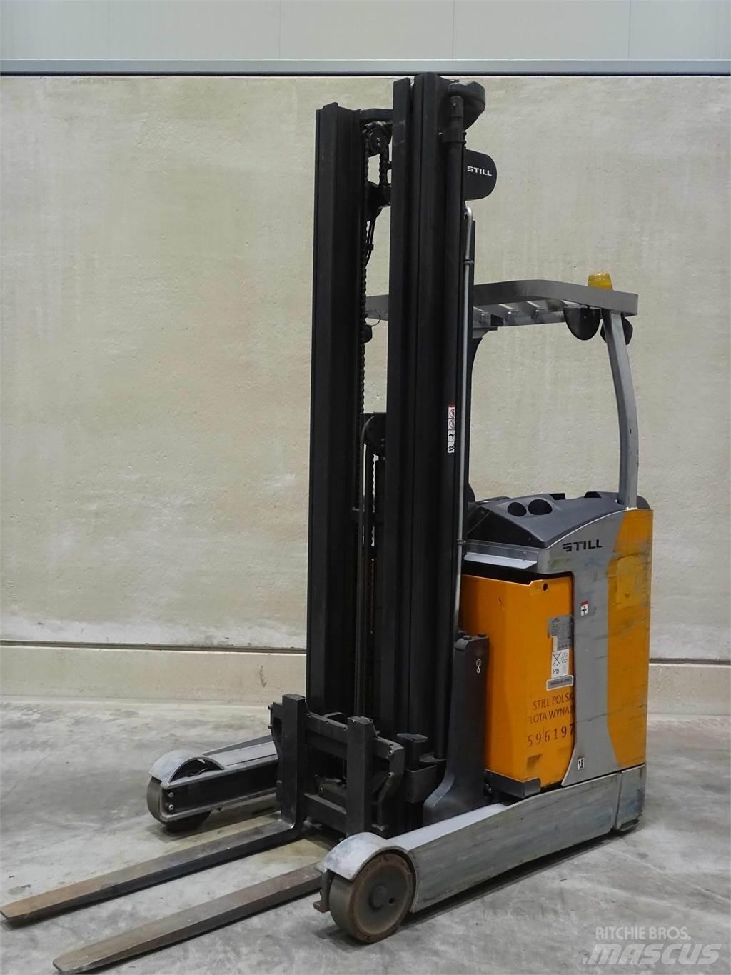 Still FM-X14 Reach truck - depo içi istif araçları
