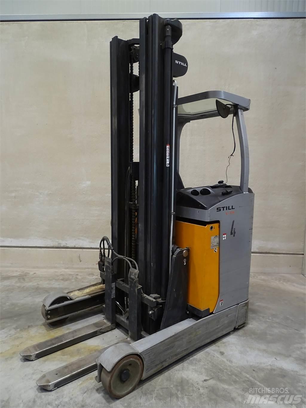 Still FM-X14 Reach truck - depo içi istif araçları