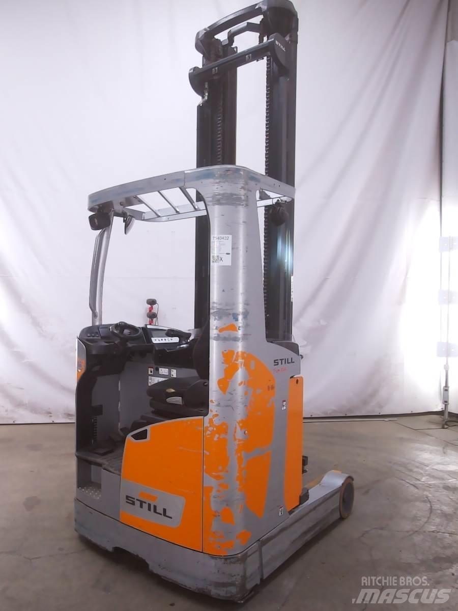 Still FM-X14 Reach truck - depo içi istif araçları