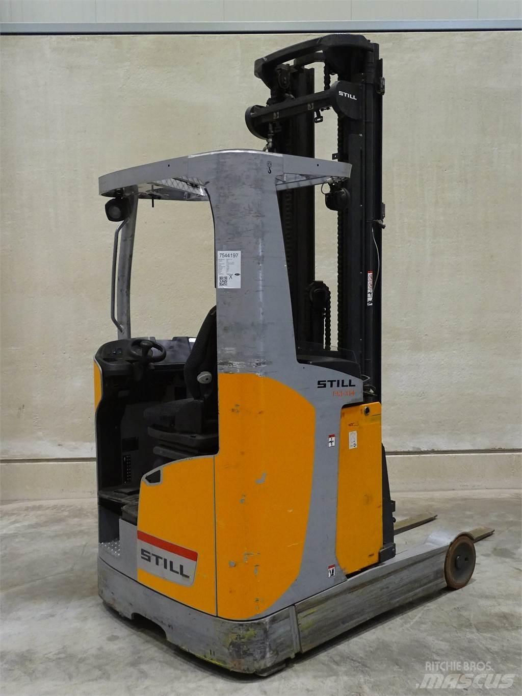 Still FM-X14 Reach truck - depo içi istif araçları