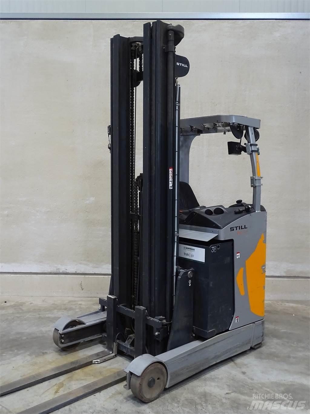 Still FM-X14 Reach truck - depo içi istif araçları