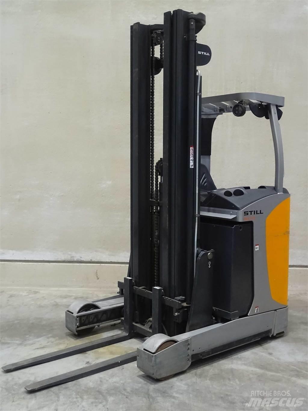 Still FM-X14 Reach truck - depo içi istif araçları