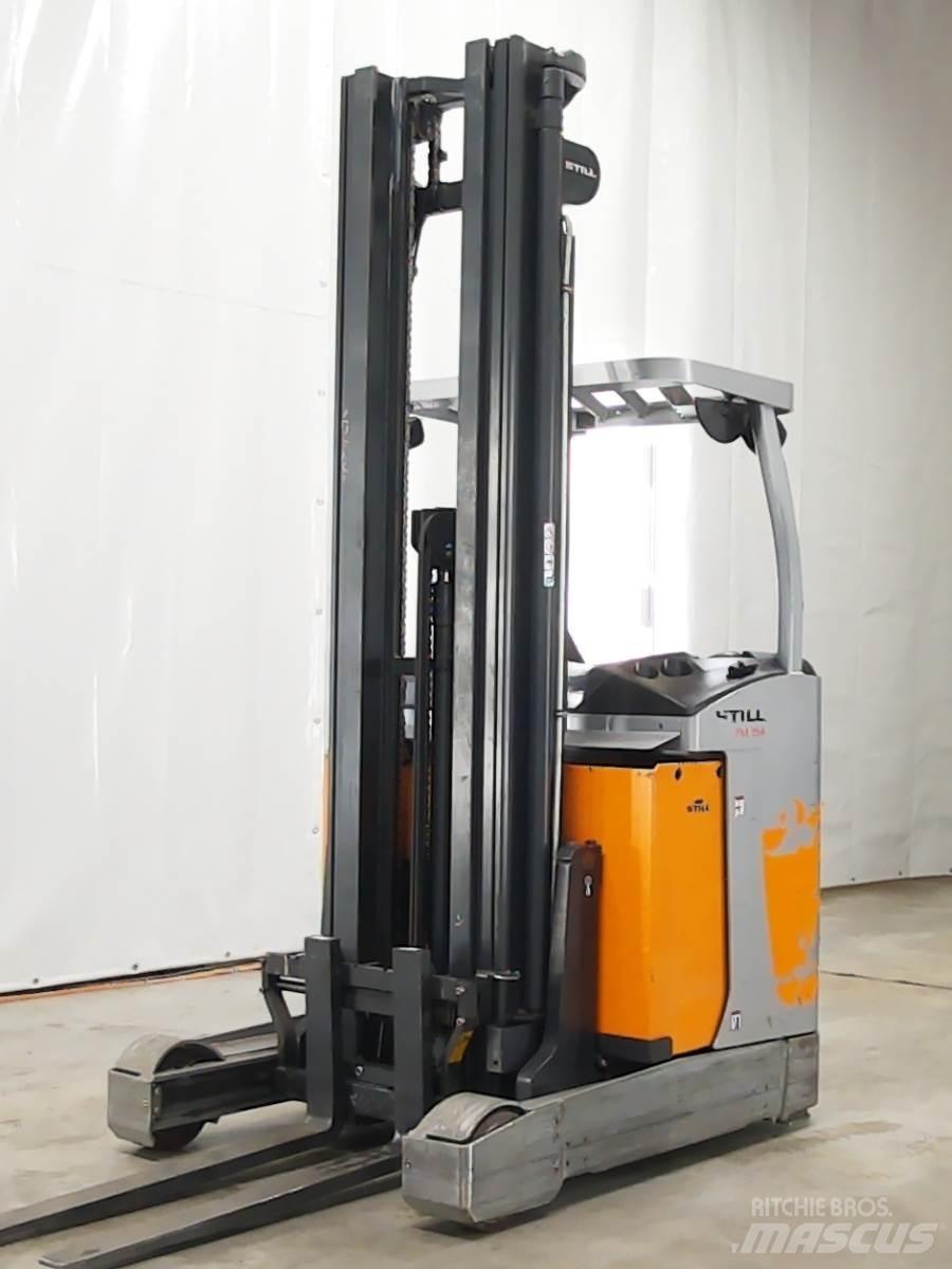 Still FM-X14 Reach truck - depo içi istif araçları