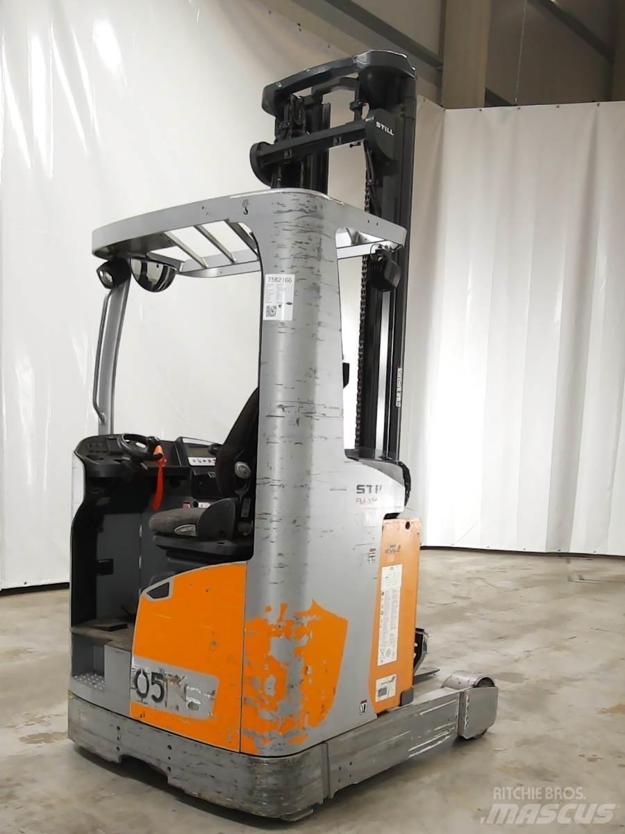 Still FM-X14 Reach truck - depo içi istif araçları