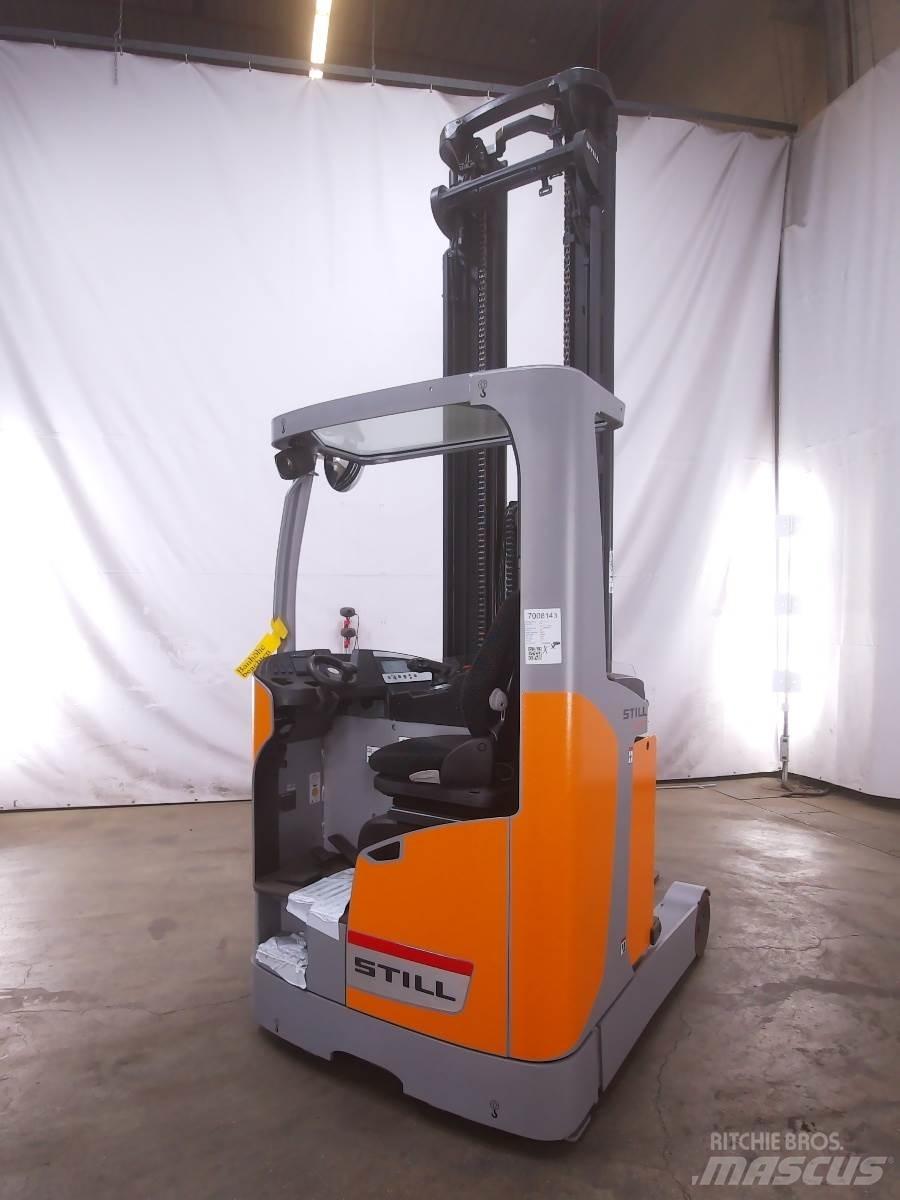 Still FM-X17 Reach truck - depo içi istif araçları