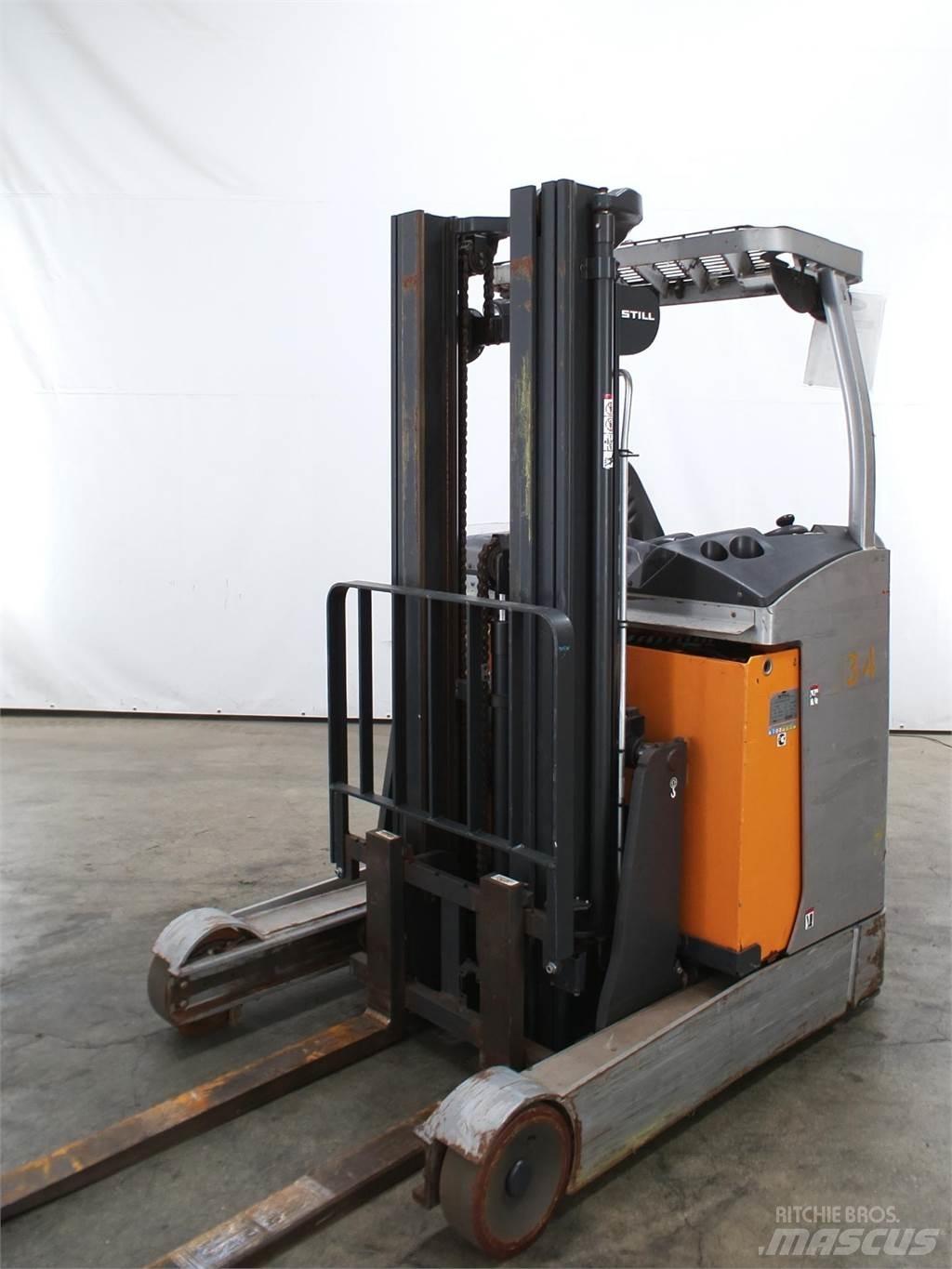 Still FM-X17 Reach truck - depo içi istif araçları