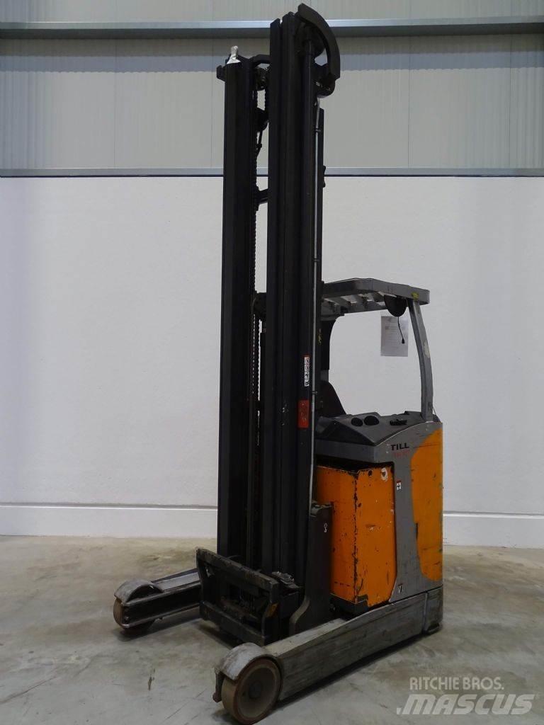 Still FM-X17 Reach truck - depo içi istif araçları