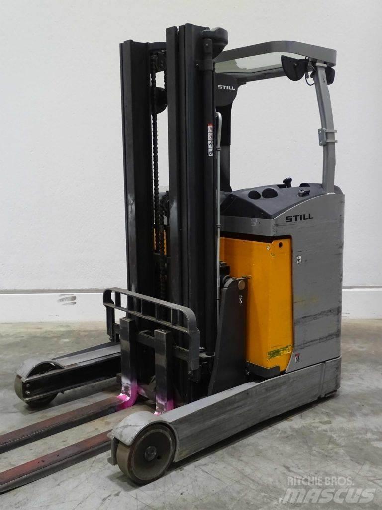 Still FM-X17 Reach truck - depo içi istif araçları