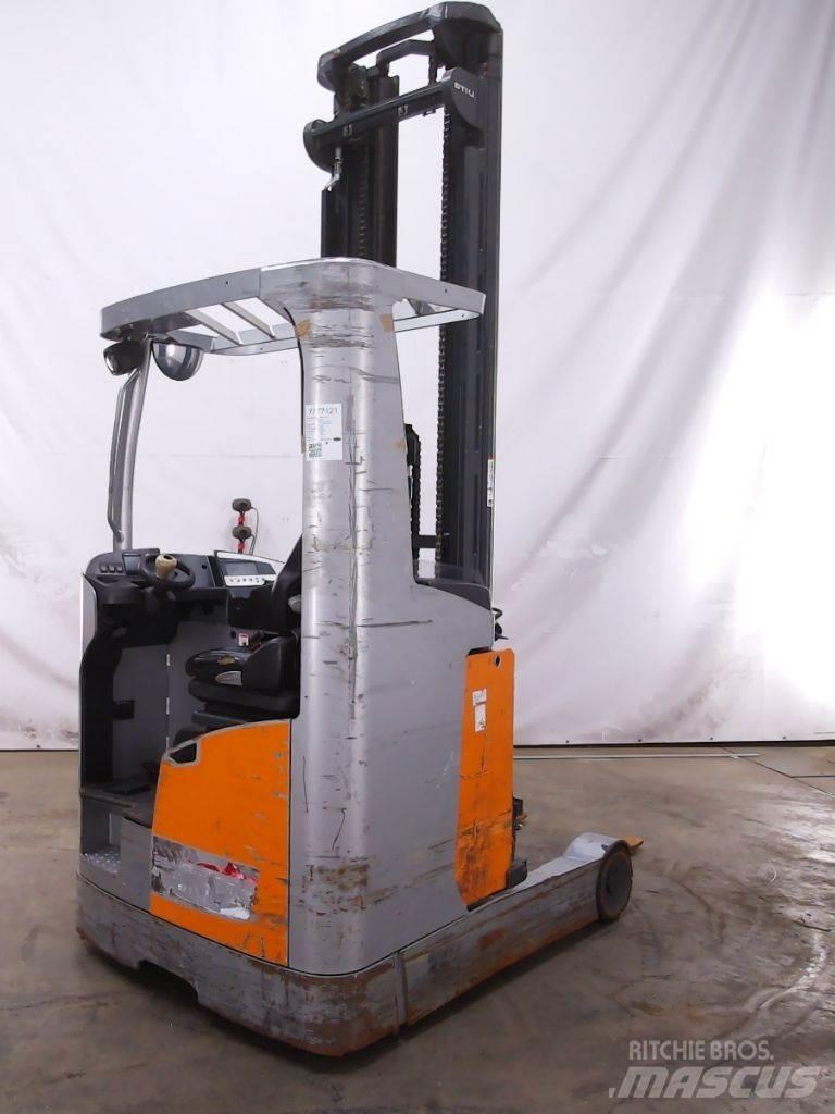 Still FM-X17 Reach truck - depo içi istif araçları