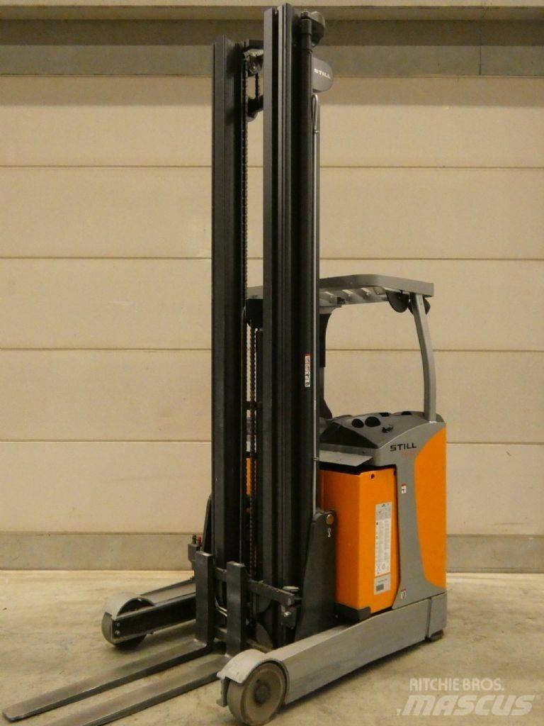 Still FM-X17 Reach truck - depo içi istif araçları