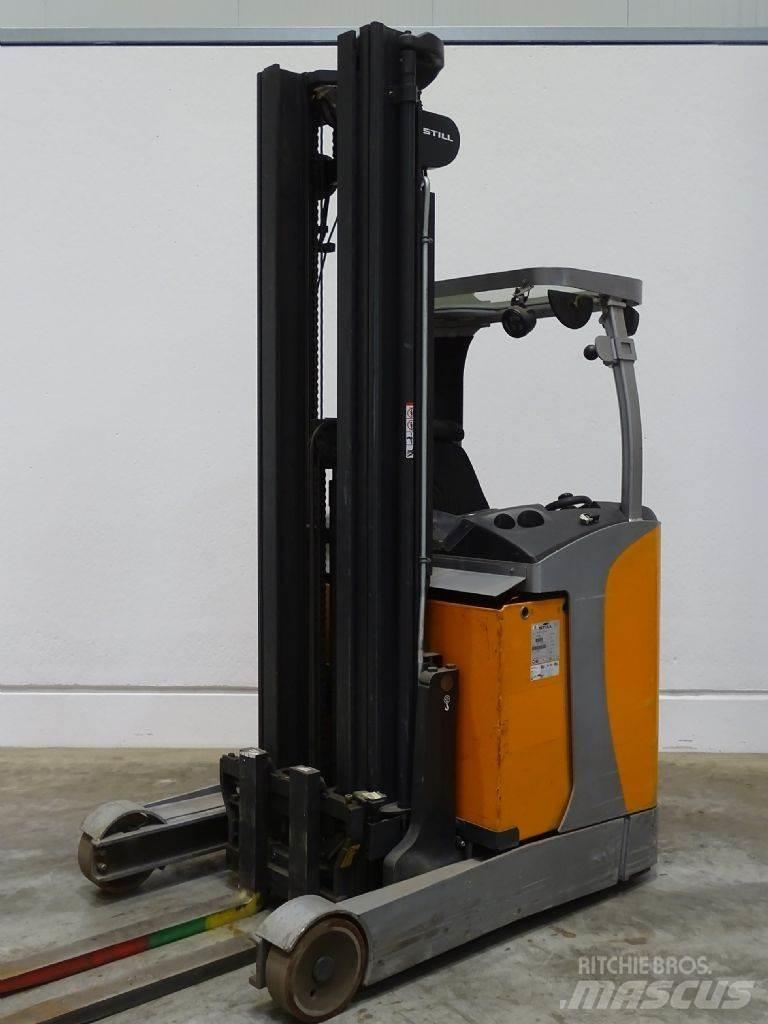 Still FM-X17 Reach truck - depo içi istif araçları
