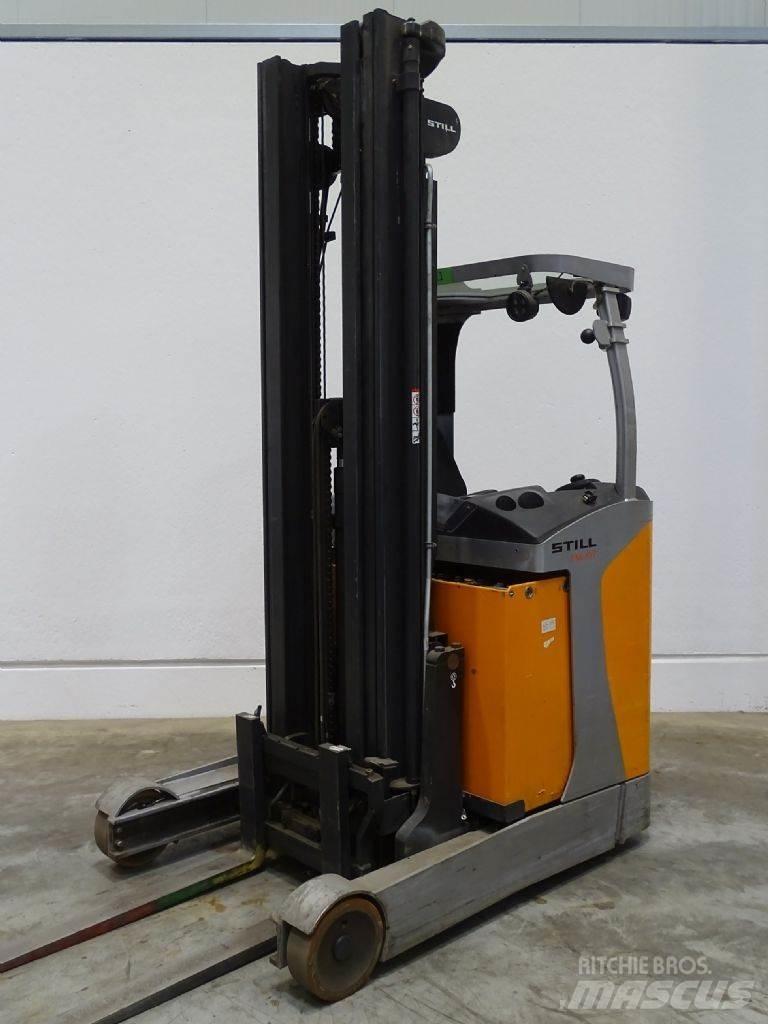 Still FM-X17 Reach truck - depo içi istif araçları