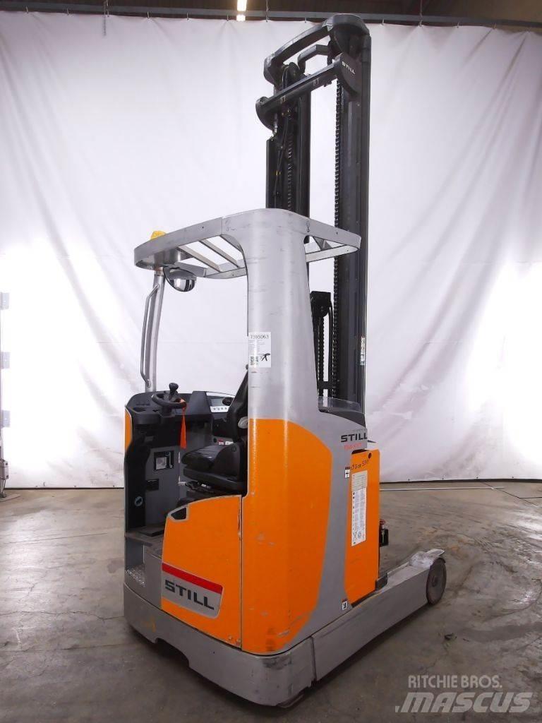 Still FM-X17 Reach truck - depo içi istif araçları