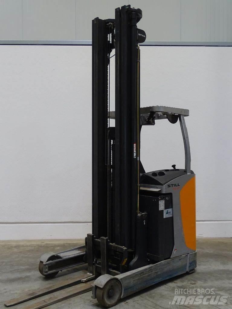 Still FM-X17 Reach truck - depo içi istif araçları