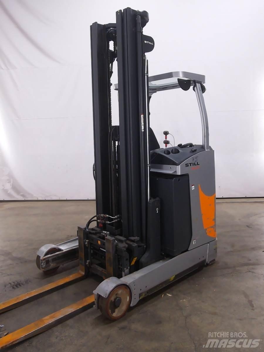 Still FM-X17 Reach truck - depo içi istif araçları
