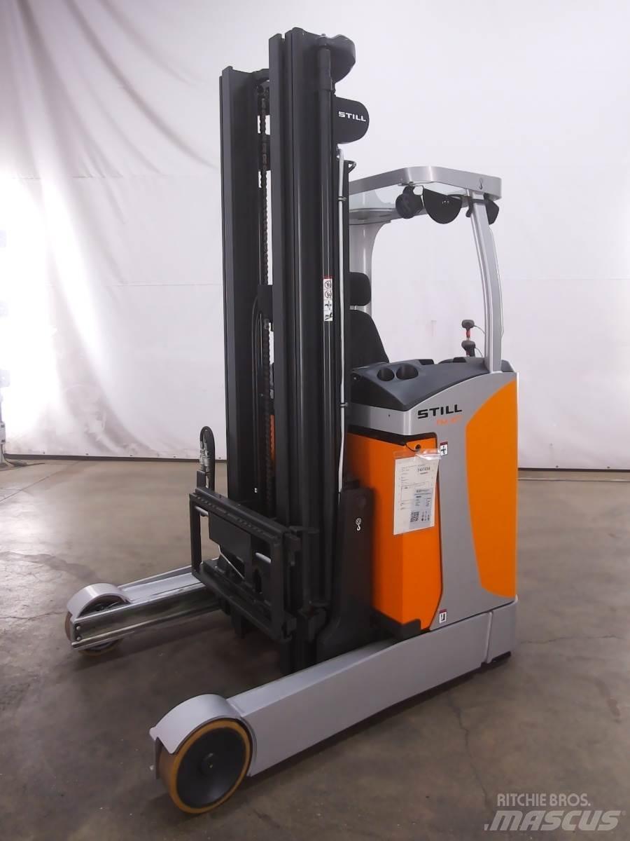 Still FM-X17 Reach truck - depo içi istif araçları