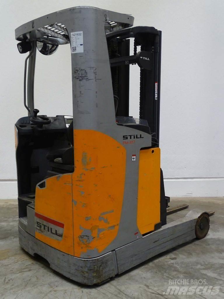 Still FM-X17 Reach truck - depo içi istif araçları