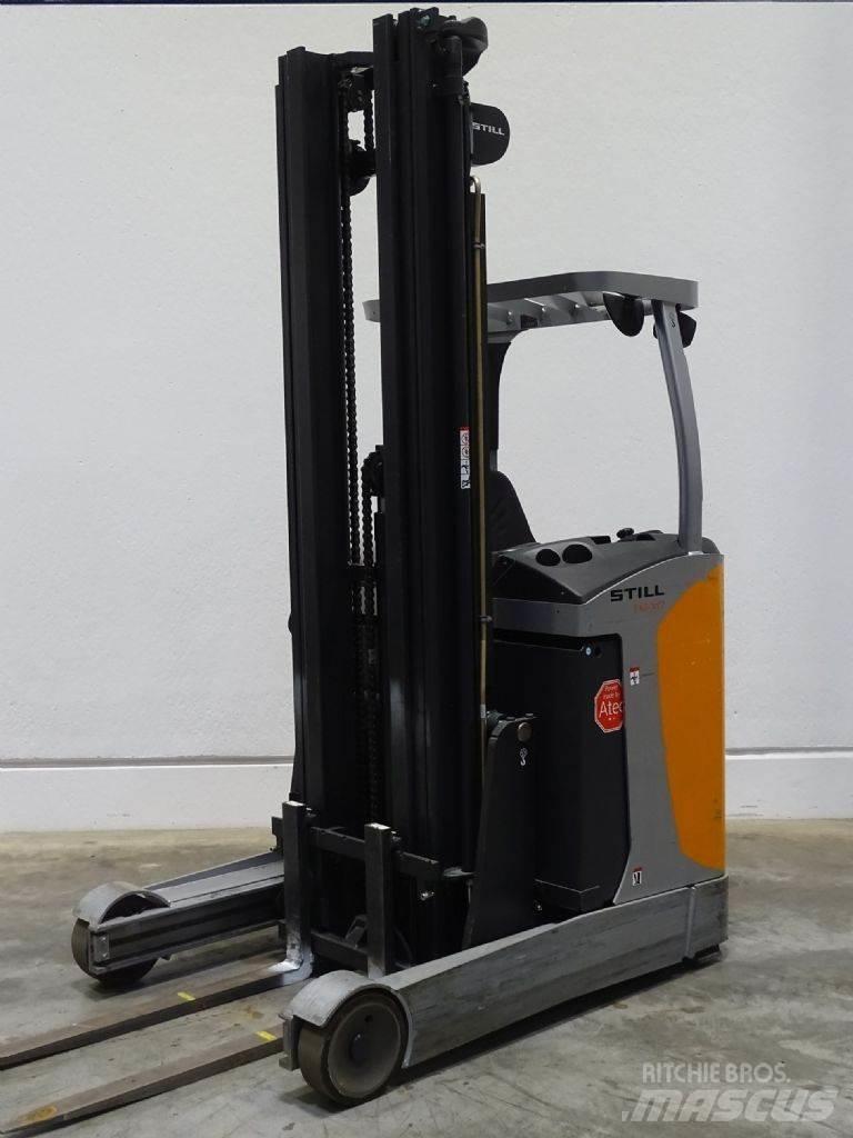 Still FM-X17 Reach truck - depo içi istif araçları
