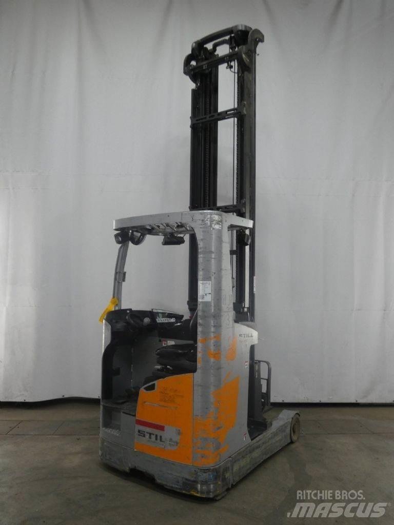 Still FM-X17 Reach truck - depo içi istif araçları