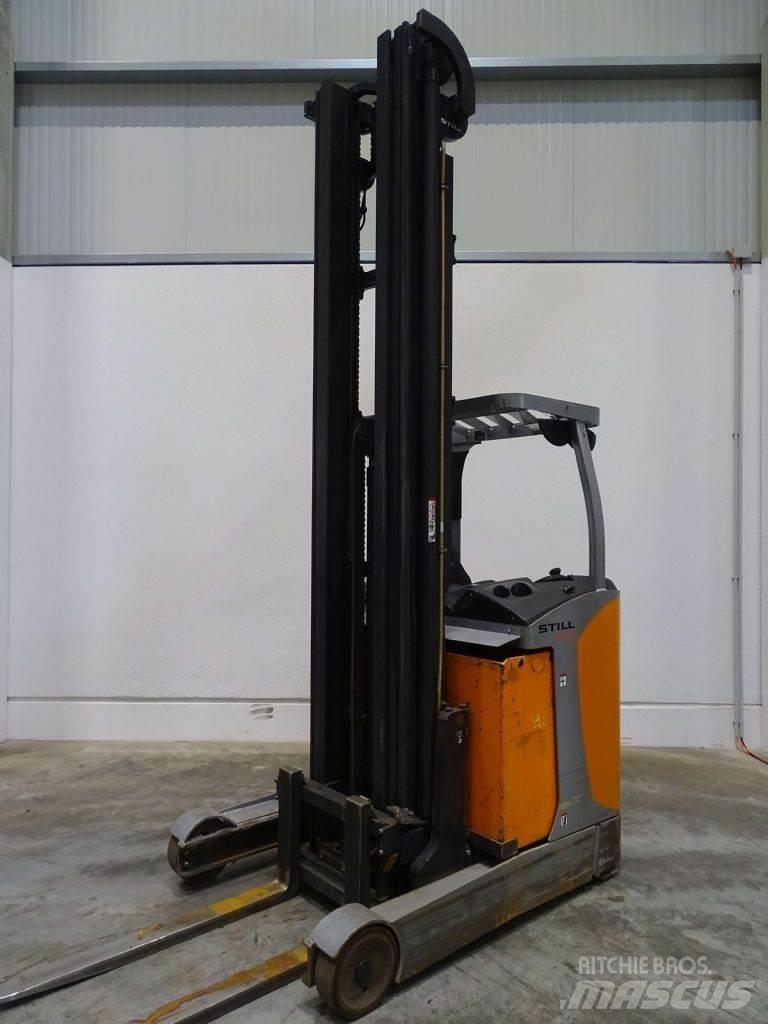 Still FM-X17 Reach truck - depo içi istif araçları