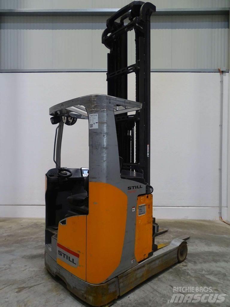 Still FM-X17 Reach truck - depo içi istif araçları