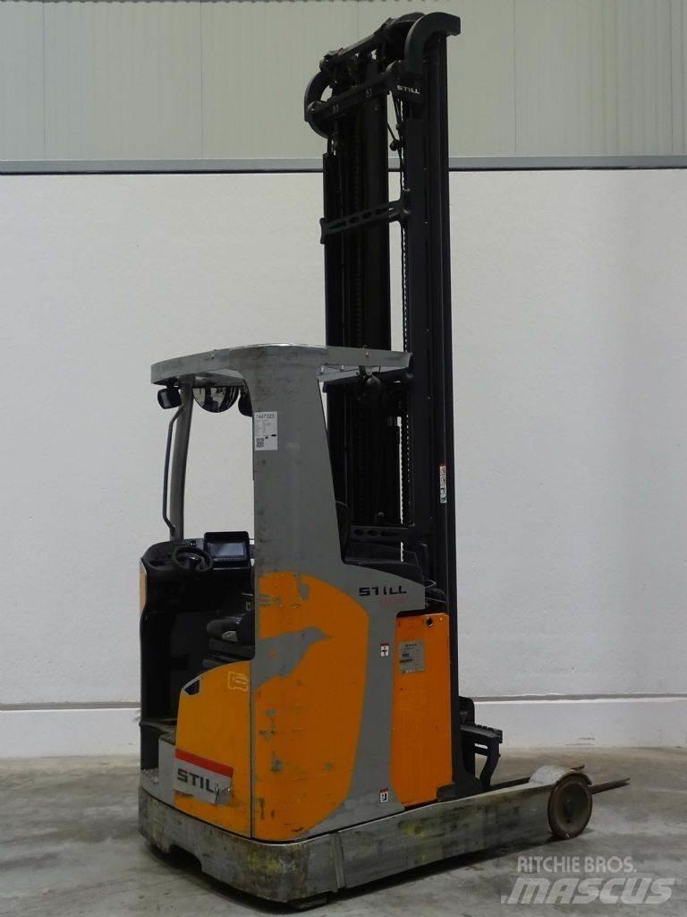 Still FM-X17 Reach truck - depo içi istif araçları