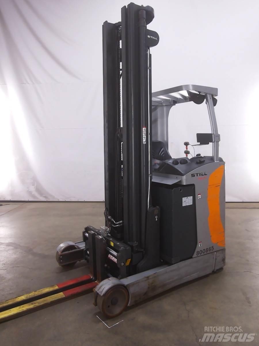 Still FM-X17 Reach truck - depo içi istif araçları