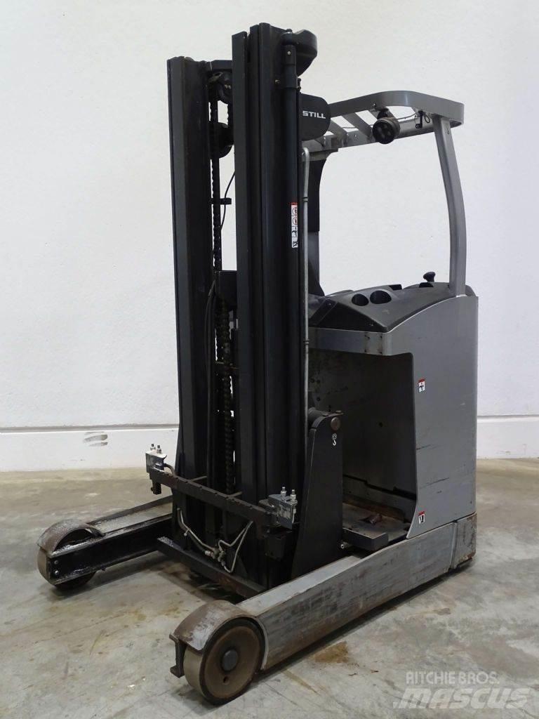 Still FM-X17 Reach truck - depo içi istif araçları
