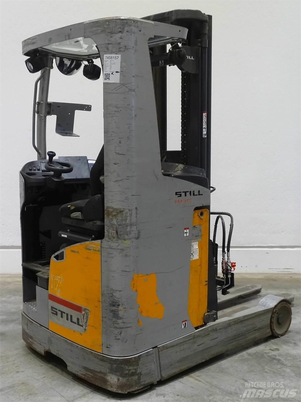 Still FM-X17 Reach truck - depo içi istif araçları
