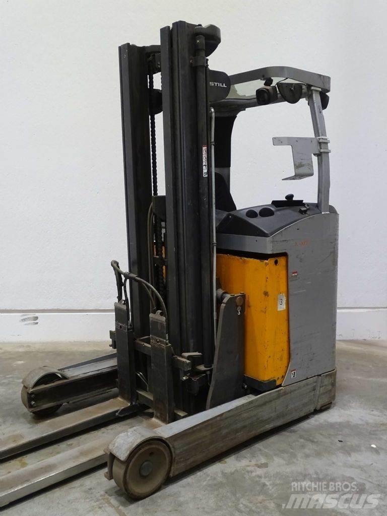 Still FM-X17 Reach truck - depo içi istif araçları