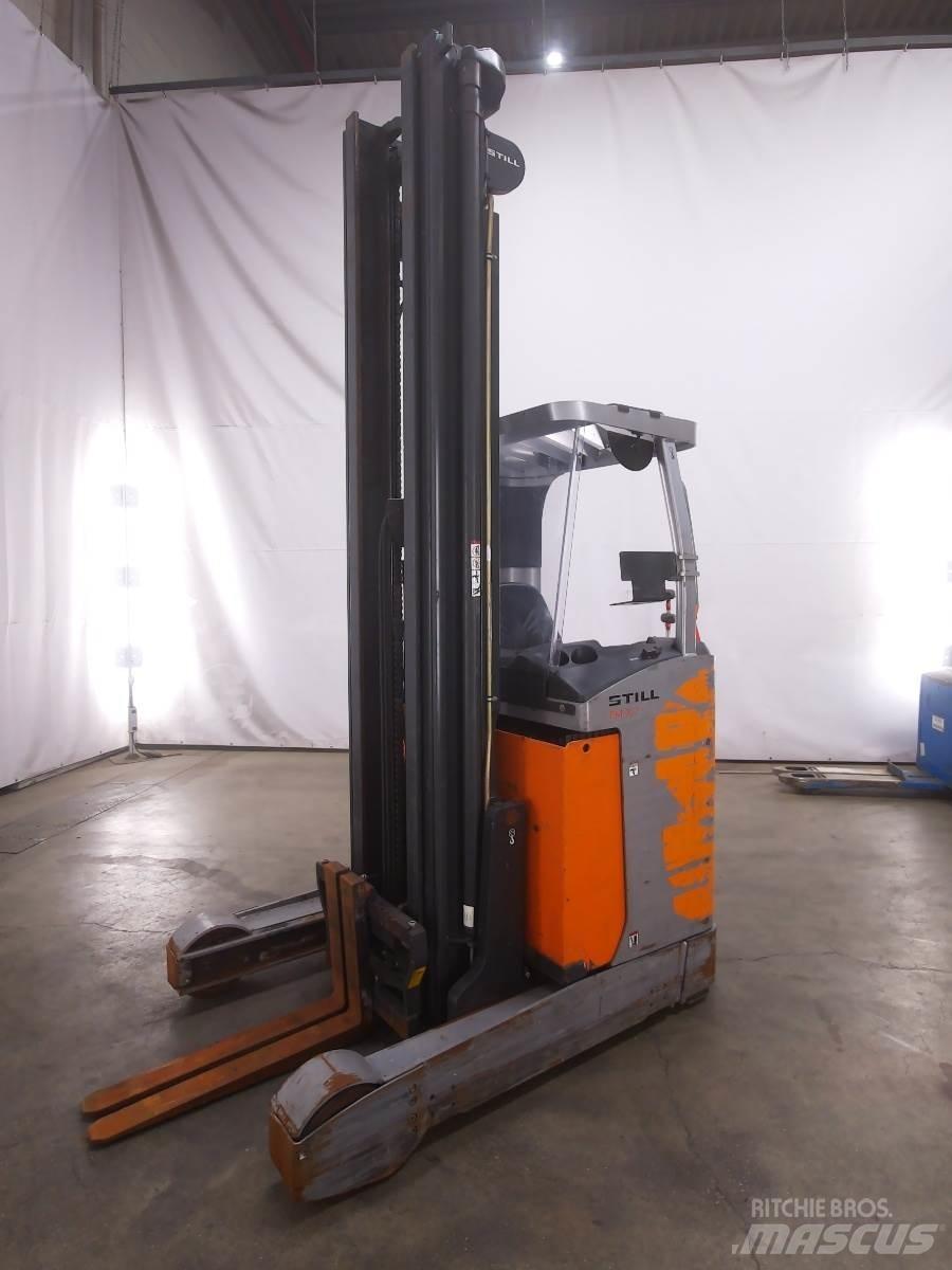 Still FM-X17 Reach truck - depo içi istif araçları