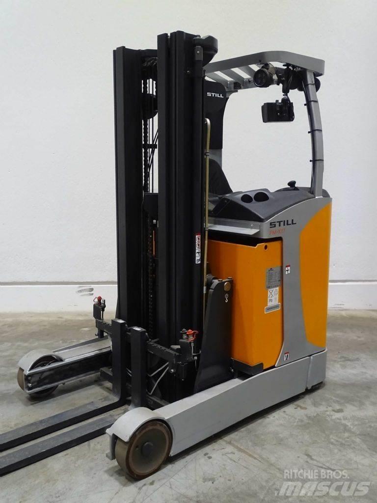 Still FM-X17 Reach truck - depo içi istif araçları
