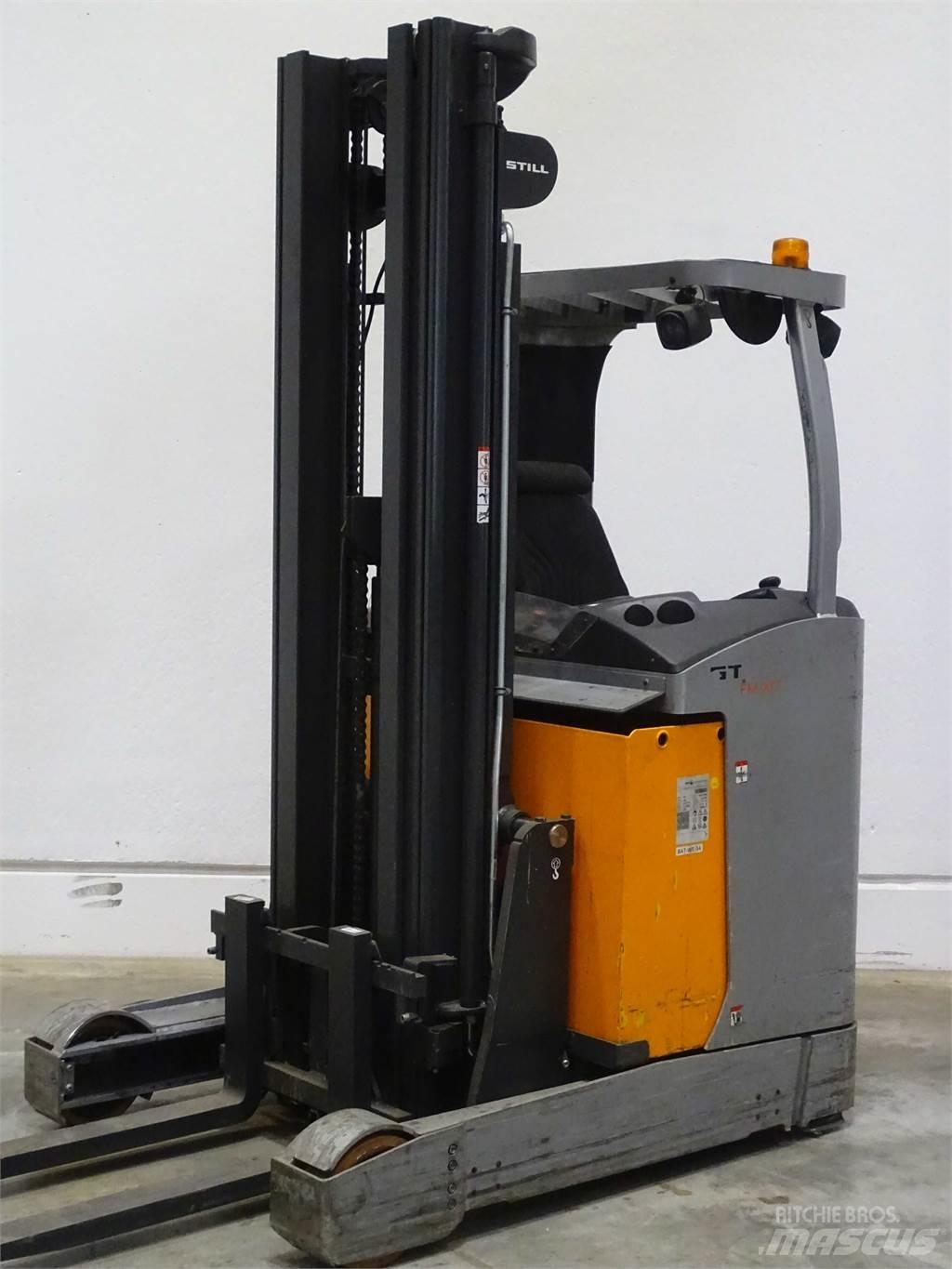 Still FM-X17 Reach truck - depo içi istif araçları