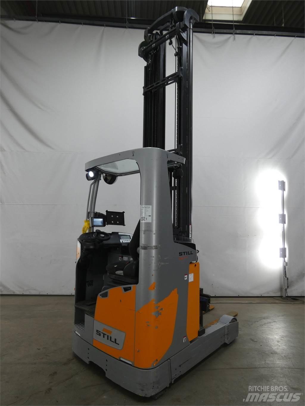 Still FM-X17 Reach truck - depo içi istif araçları