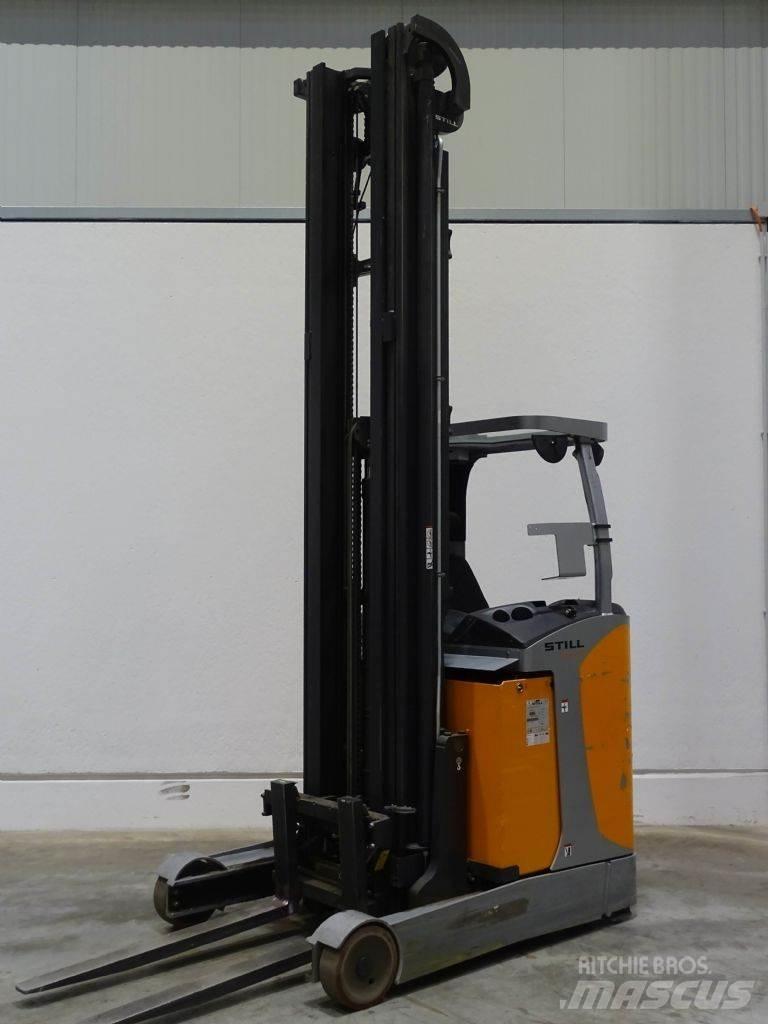 Still FM-X17 Reach truck - depo içi istif araçları