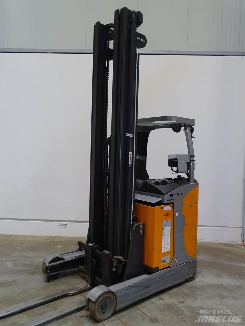 Still FM-X17 Reach truck - depo içi istif araçları