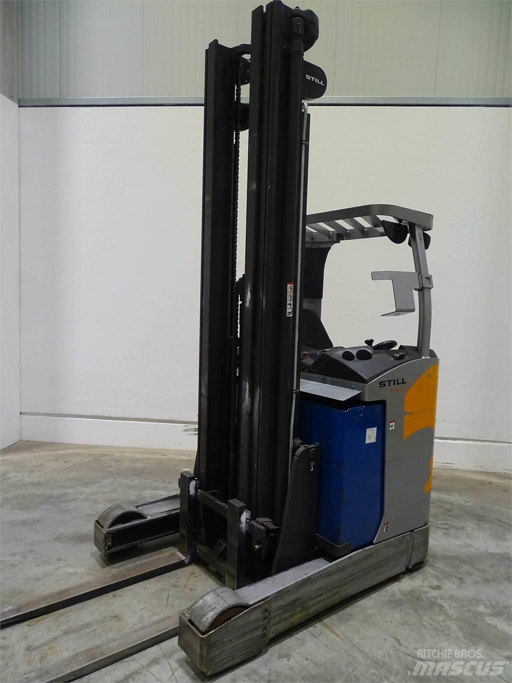 Still FM-X17 Reach truck - depo içi istif araçları
