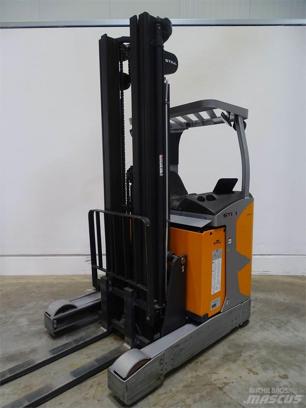 Still FM-X17 Reach truck - depo içi istif araçları