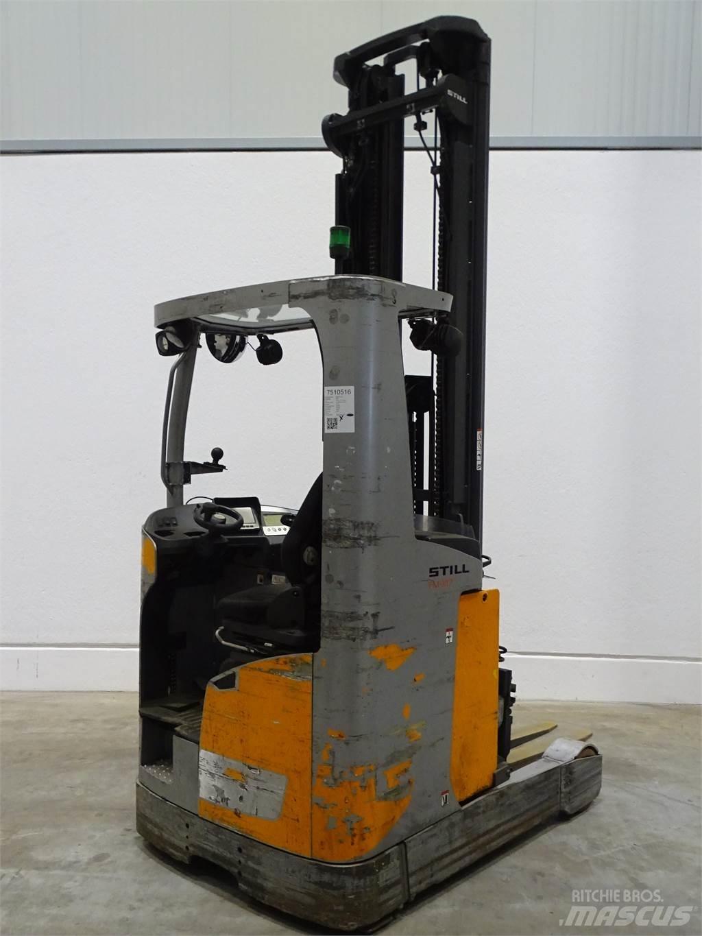 Still FM-X17 Reach truck - depo içi istif araçları