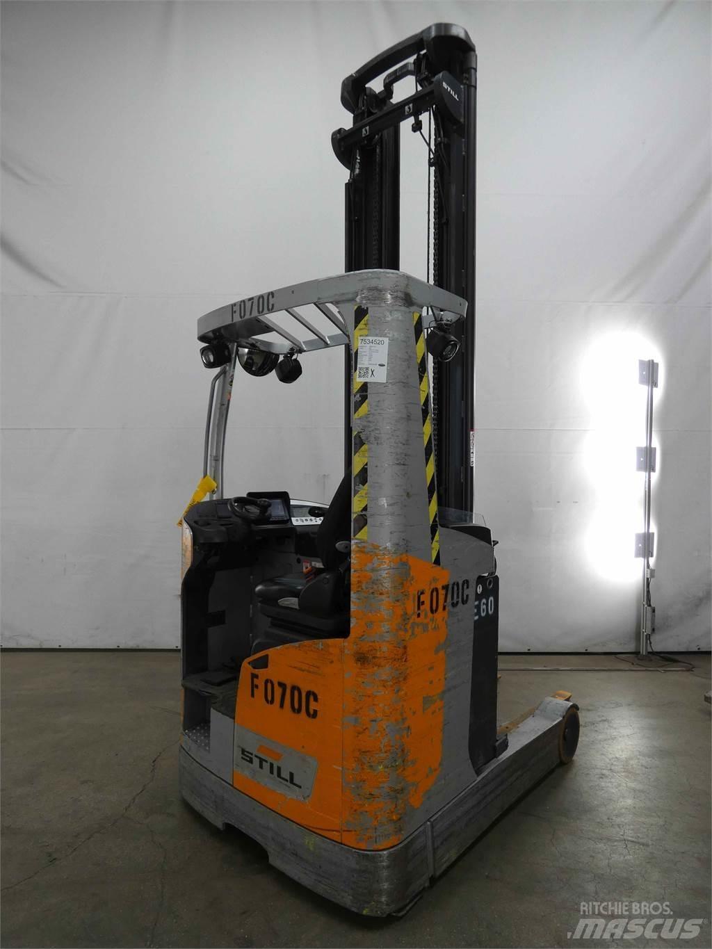 Still FM-X17 Reach truck - depo içi istif araçları