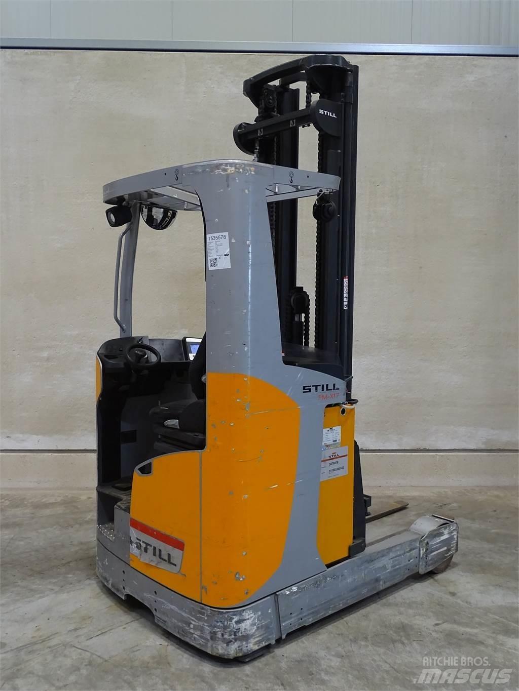 Still FM-X17 Reach truck - depo içi istif araçları