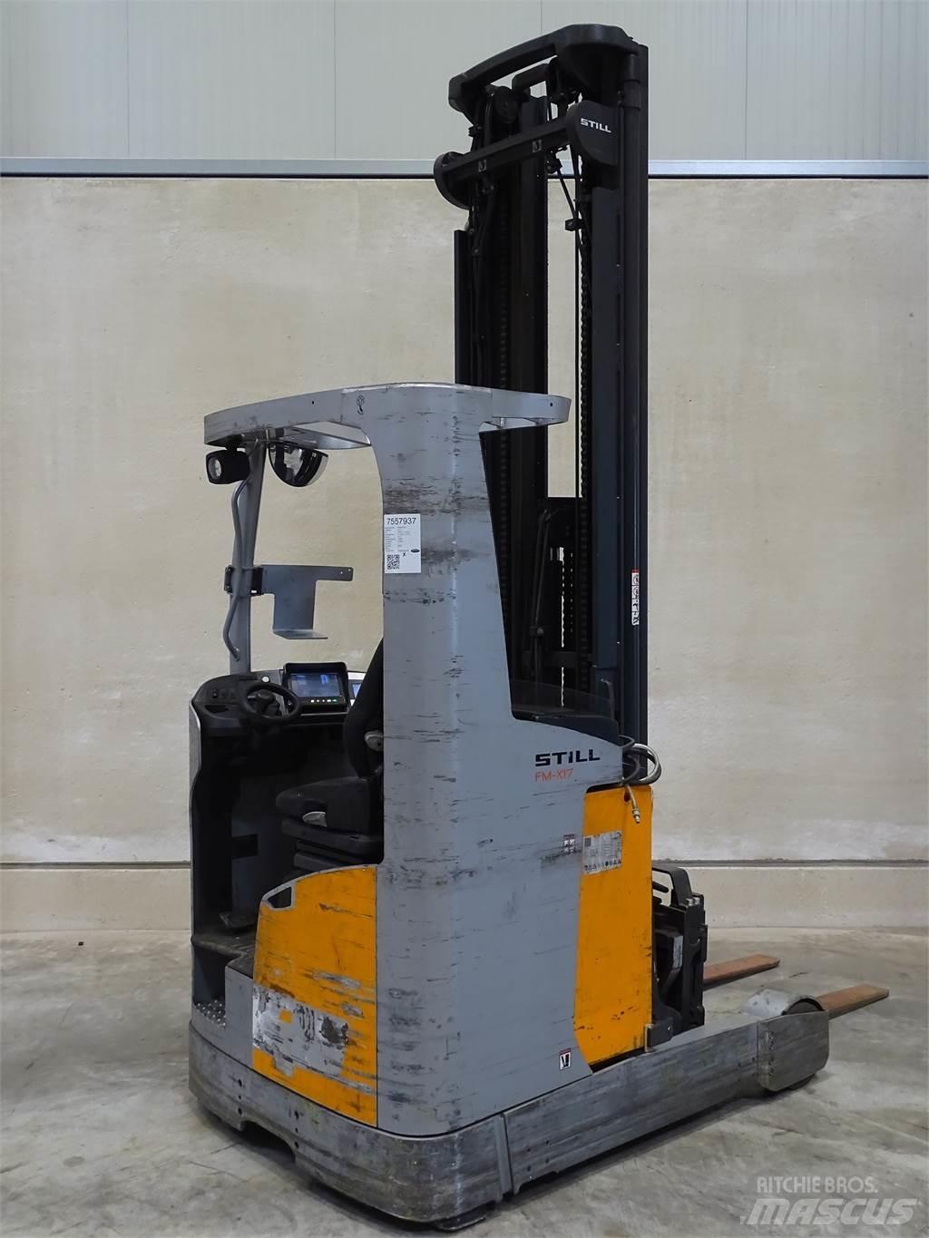 Still FM-X17 Reach truck - depo içi istif araçları