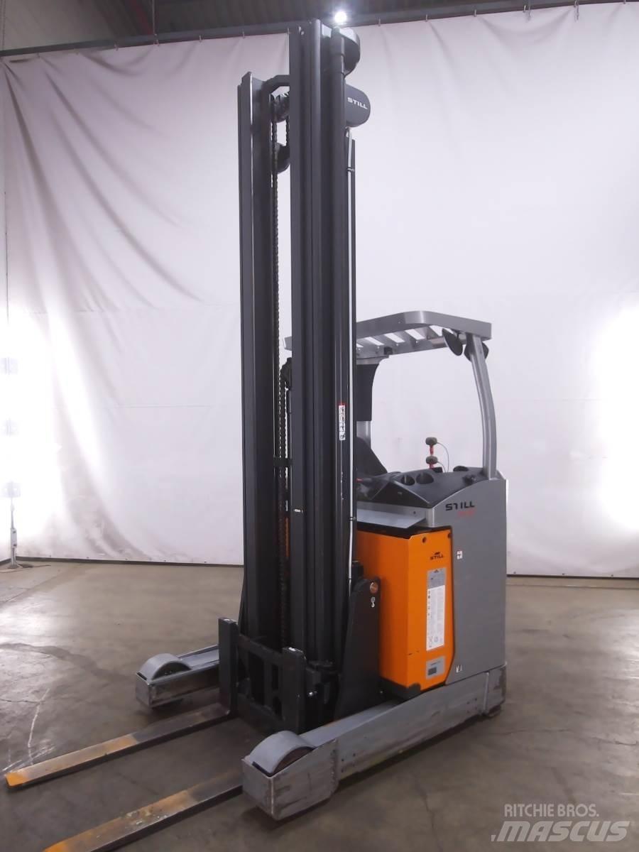 Still FM-X17 Reach truck - depo içi istif araçları