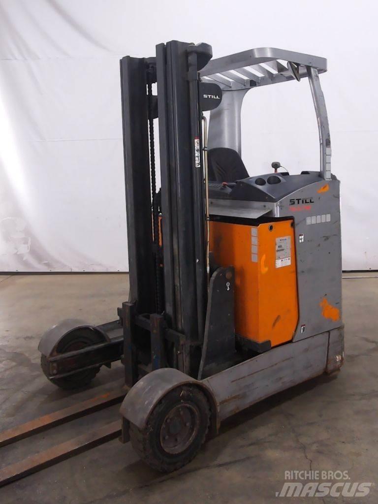 Still FM-X17SE Reach truck - depo içi istif araçları