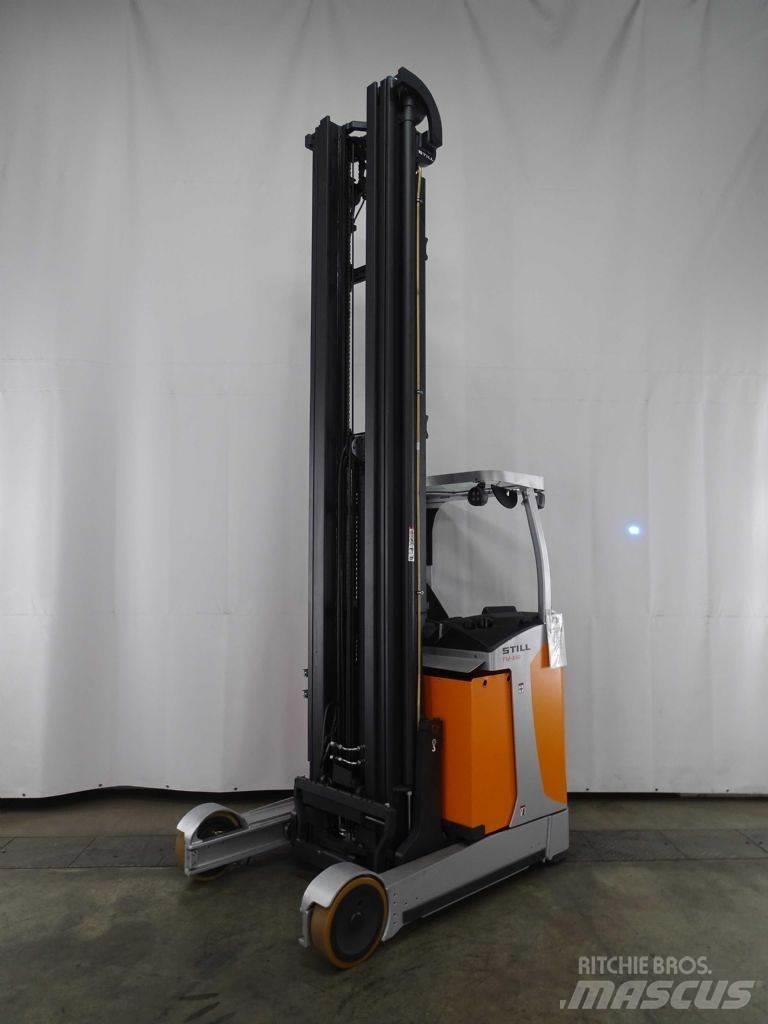 Still FM-X20 Reach truck - depo içi istif araçları