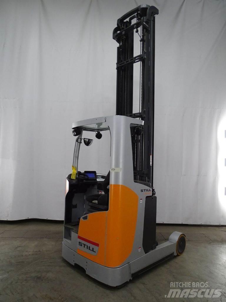 Still FM-X20 Reach truck - depo içi istif araçları